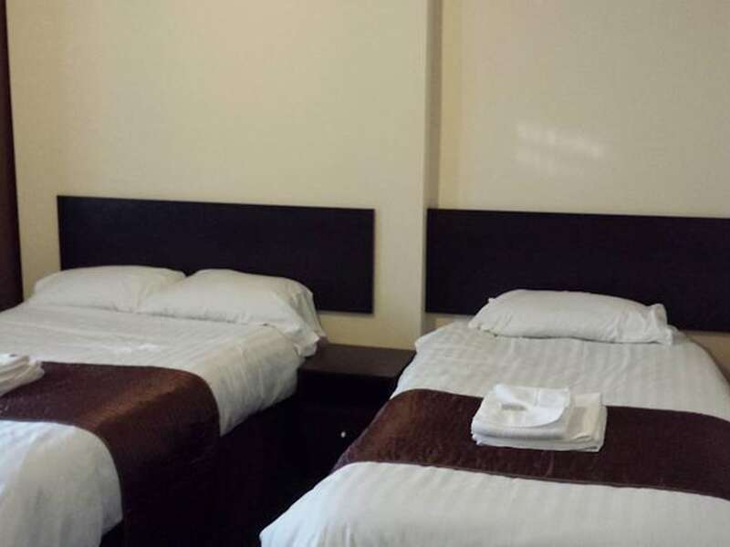 Twin Room With Shared Bathroom (Fully Prepaid)